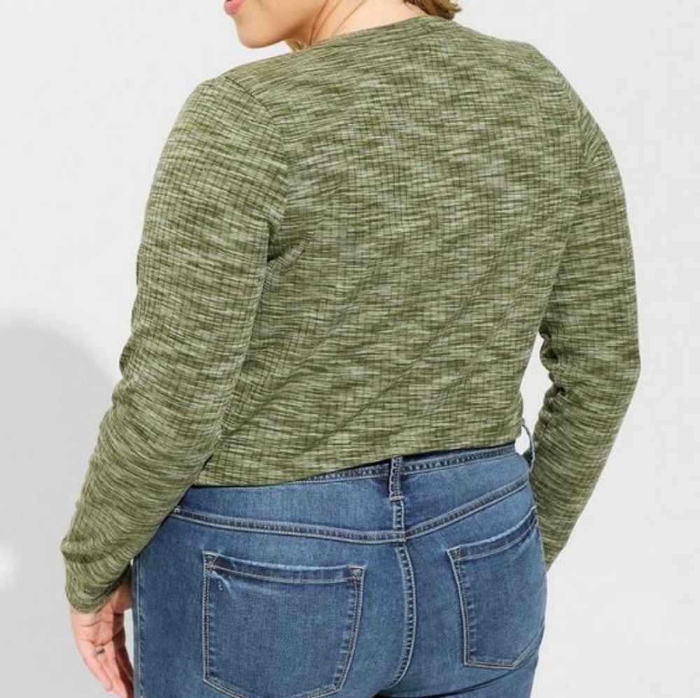 Torrid plus v neck button down ribbed crop knit sweater, 2XL, green - Picture 3 of 11
